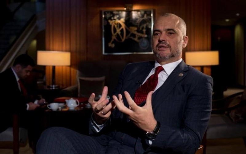 Η Ομόνοια Χειμάρρας, καλεί την Αθήνα να υπερασπιστεί τα νόμιμα δικαιώματα της ελληνικής μειονότητας και των περιουσιών τους.