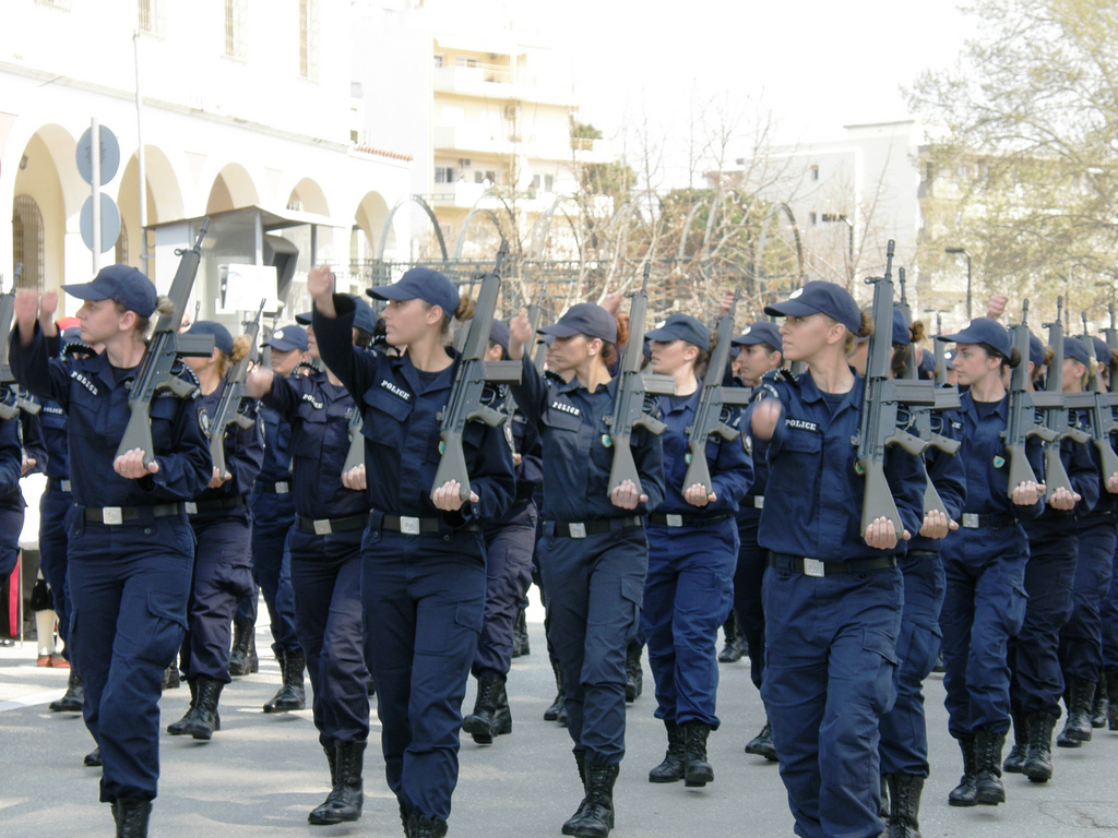 Παρέλαση με «Μακεδονία Ξακουστή»